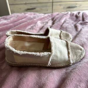 Castaner Women’s Kimoala Espadrilles in Ivory